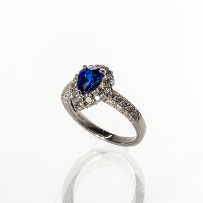 マダガスカル産ロイヤルブルーサファイア1.19ct  ダイヤモンド0.88ct PT900 リング