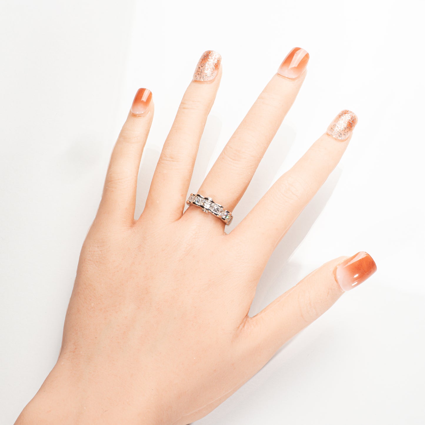 CELINE ダイヤモンド0.68ct Pt900 ハーフエタニティリング