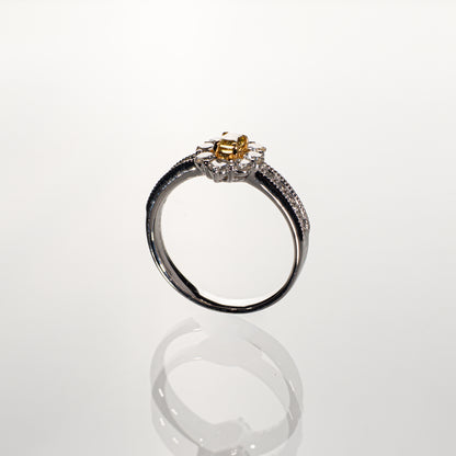 ファンシーイエローダイヤモンド0.240ct メレダイヤ0.62ct Pt950 リング