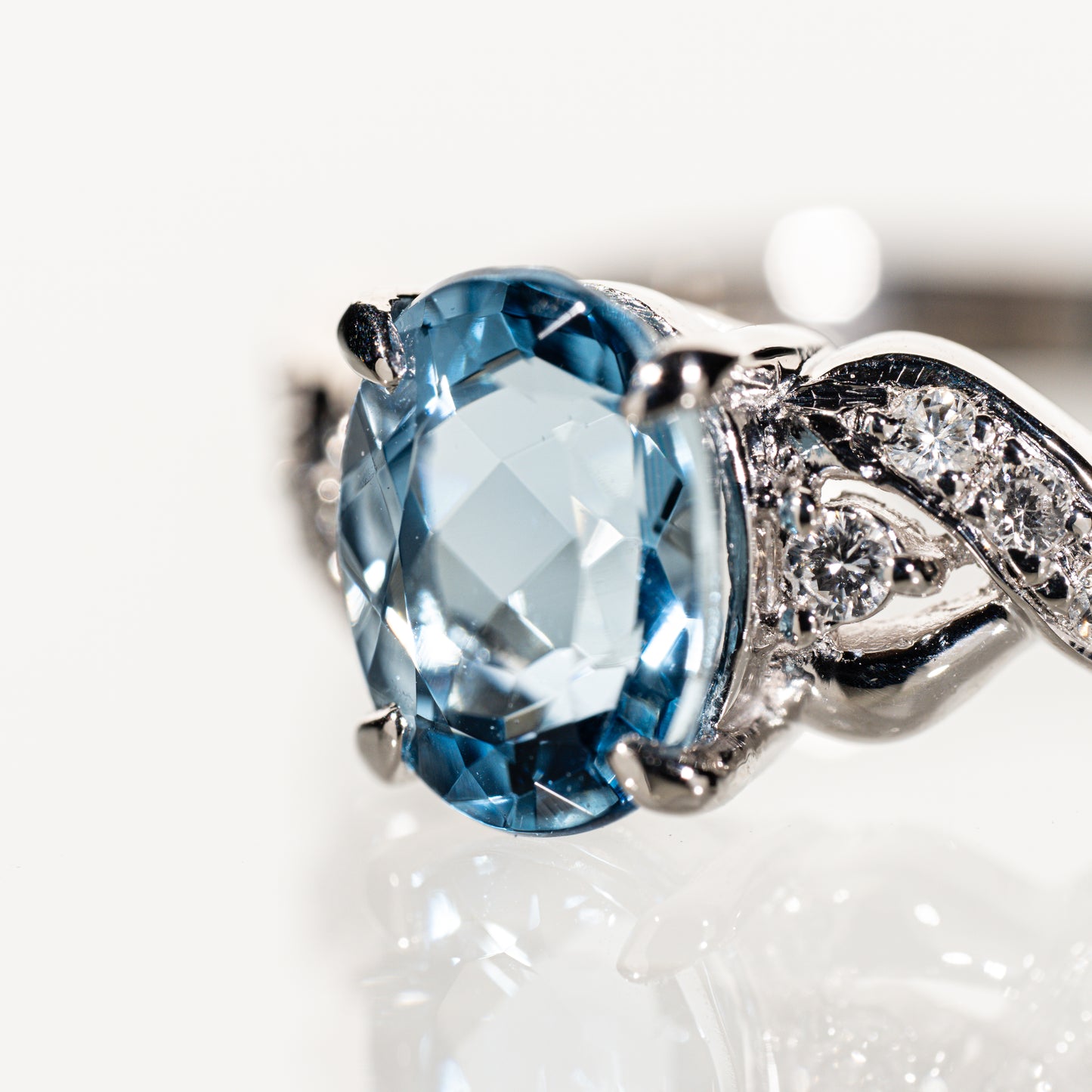 アクアマリン1.22ct ダイヤモンド0.274ct Pt900 リング