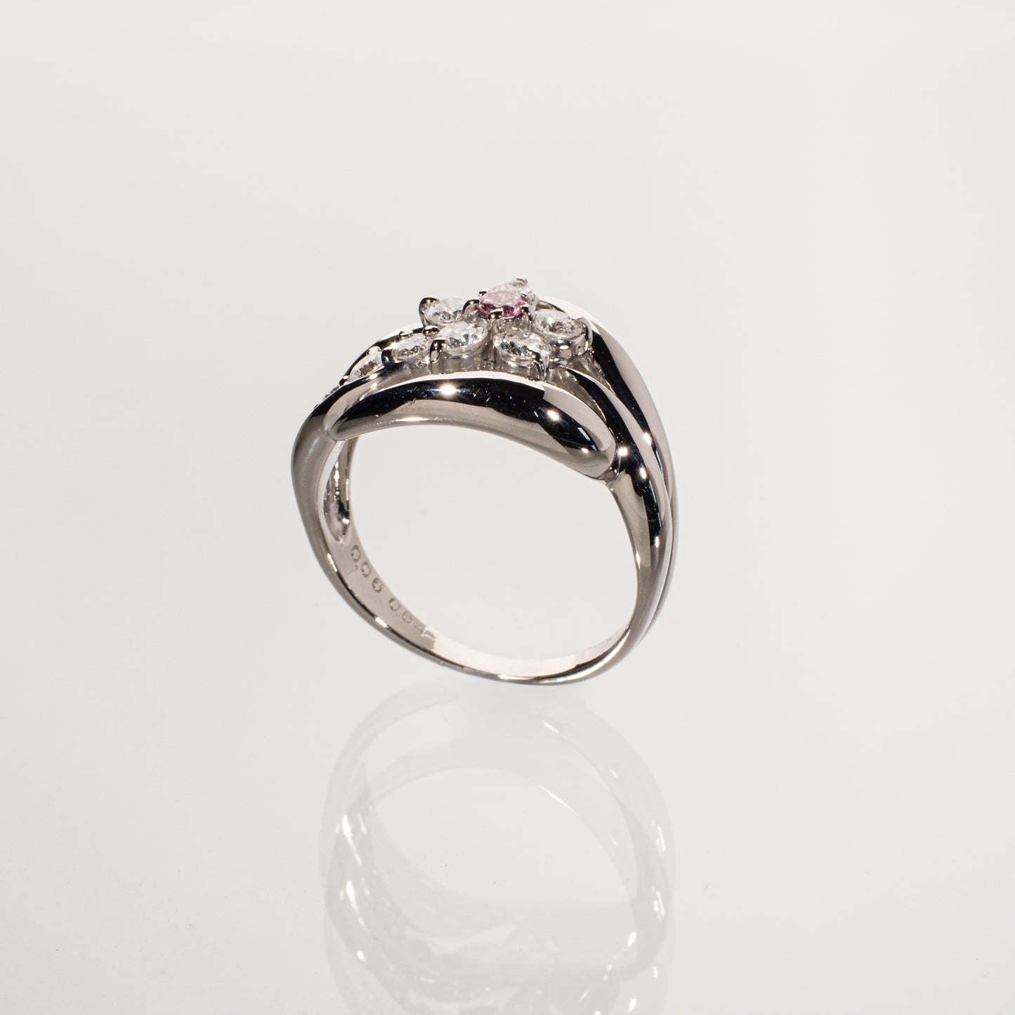 FAINCY INTENSE PURPLISH PINK ダイヤモンド0.060ct メレダイヤモンド0.64ct Pt900 リング