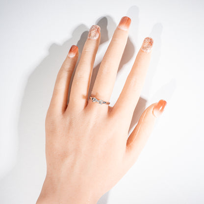 ハートシェイプダイヤモンド0.39ct Pt900 リボンリング