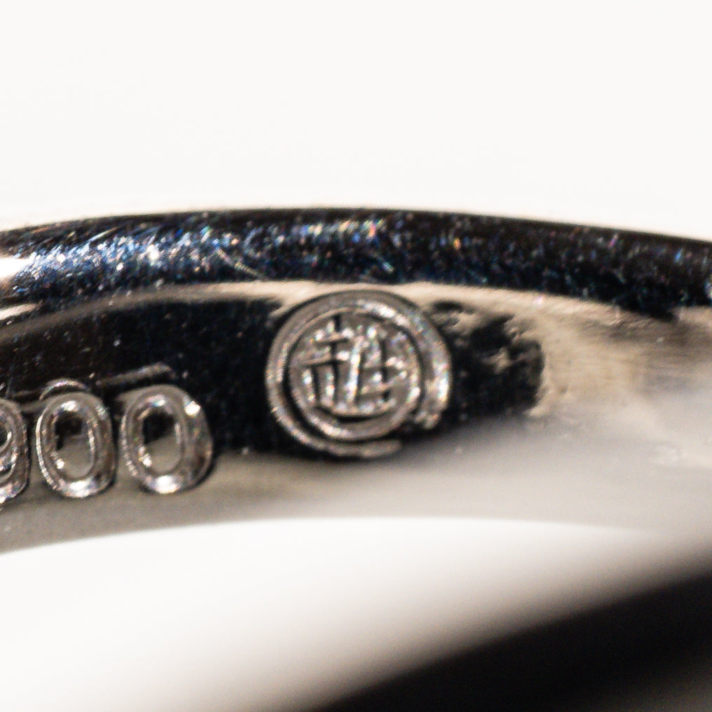 ファンシーイエローダイヤモンド0.231ct オーバルダイヤモンド0.275ct メレダイヤモンド0.22ct Pt900 リング