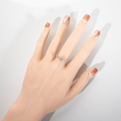 ダイヤモンド0.25ct K18WG フラワーリング