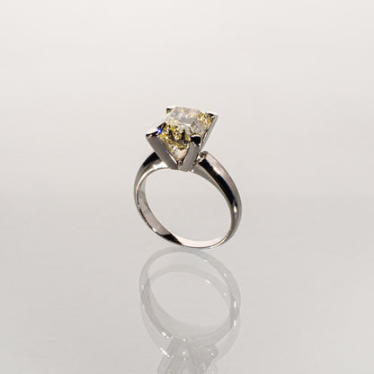 イエローダイヤモンド4.013ct Pt900 ソリテールリング