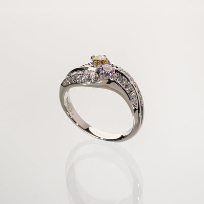 パープルダイヤモンド0.232ct インテンスイエローダイヤモンド0.243ct メレダイヤモンド0.38ct Pt900 リング