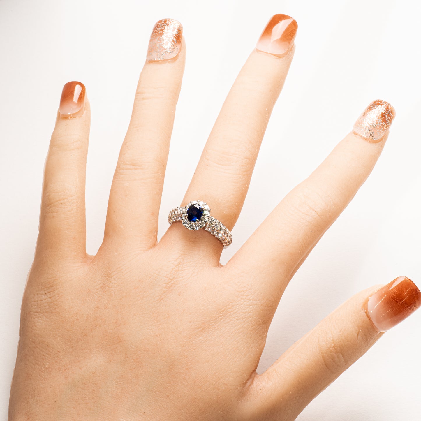サファイア0.80ct  ダイヤモンド1.40ct Pt900 リング