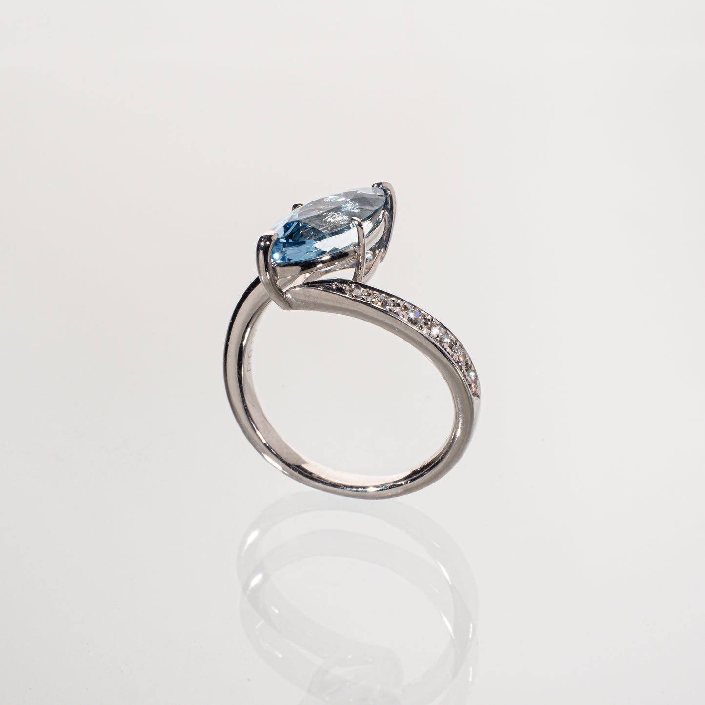 TASAKI サンタマリア・アフリカーナ アクアマリン1.76ct ダイヤモンド0.10ct K18WG リング