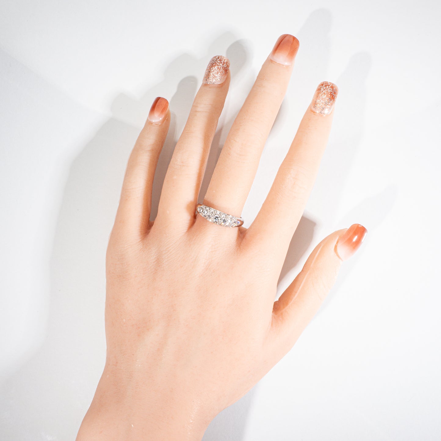 ダイヤモンド0.57ct  Pt900  パヴェリング