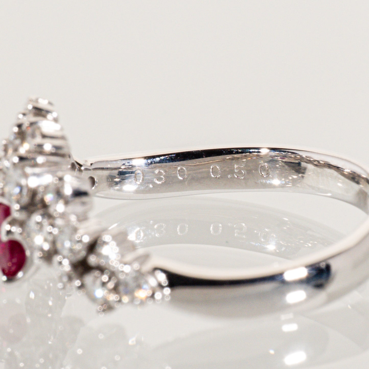 ルビー0.30ct ダイヤモンド0.50ct K18WG リング