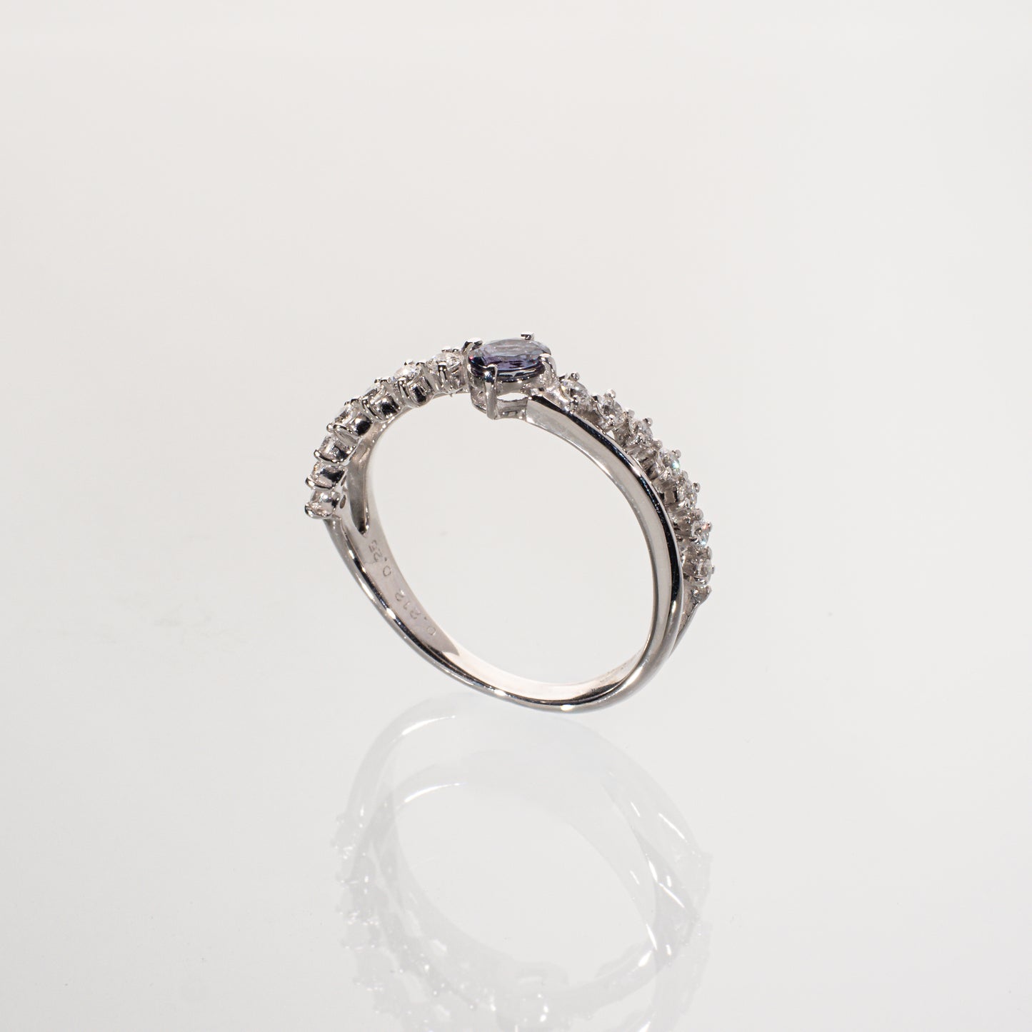 ジェムケリー ブラジル産アレキサンドライト0.212ct ダイヤモンド0.25ct K18WG リング