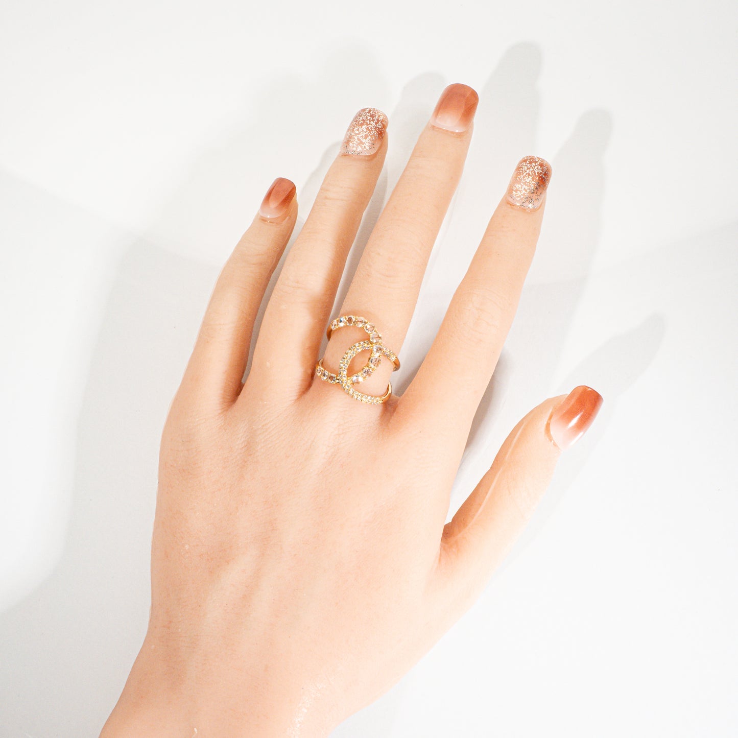 ダイヤモンド1.00ct 750 クロッシングリング