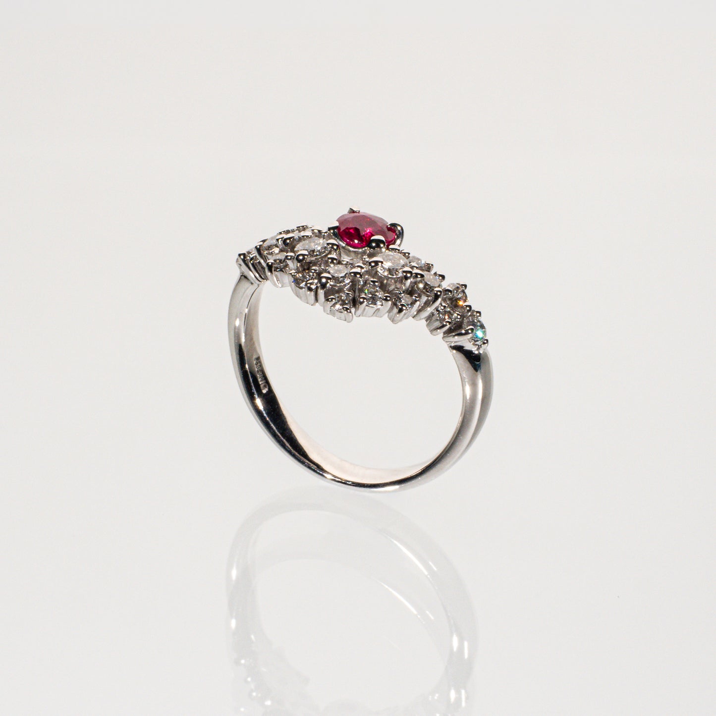 ルビー0.30ct ダイヤモンド0.50ct K18WG リング
