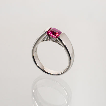 ルビー1.436ct ダイヤモンド0.12ct Pt900 リング