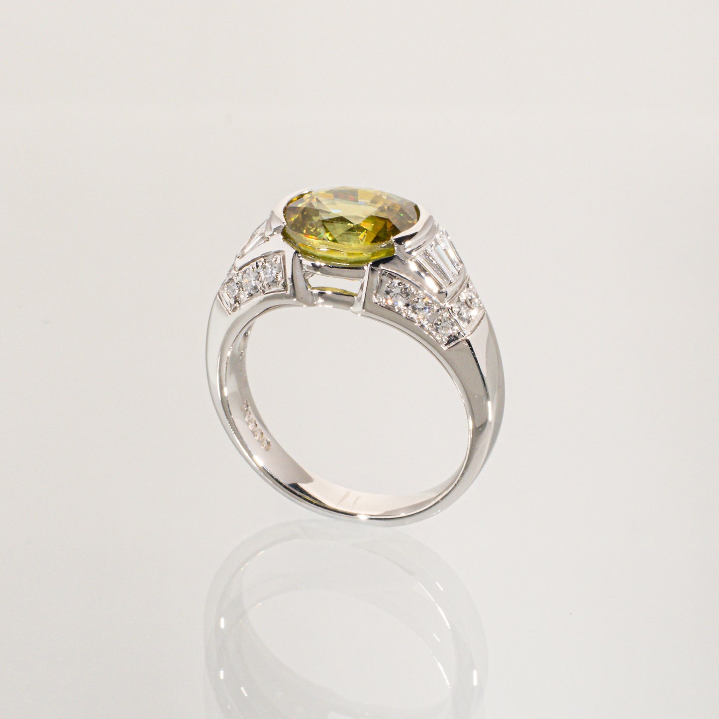 スフェーン3.11ct ダイヤモンド0.49ct Pt900 リング