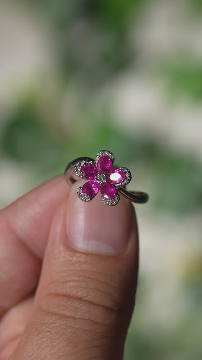 ピンクサファイア0.95ct ダイヤモンド0.10ct Pt900 フラワーリング