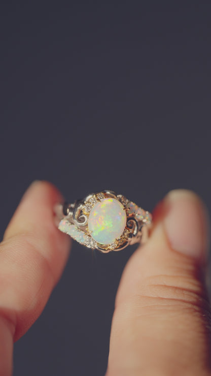 POLA エチオピアオパール1.40ct ダイヤモンド0.22ct Pt900/K18 ボタニカルリング